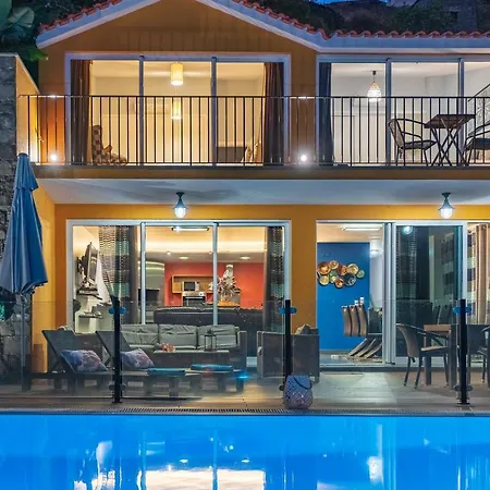 Zeza's House Calheta (Madeira)