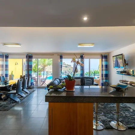 Zeza's House בית נופש *