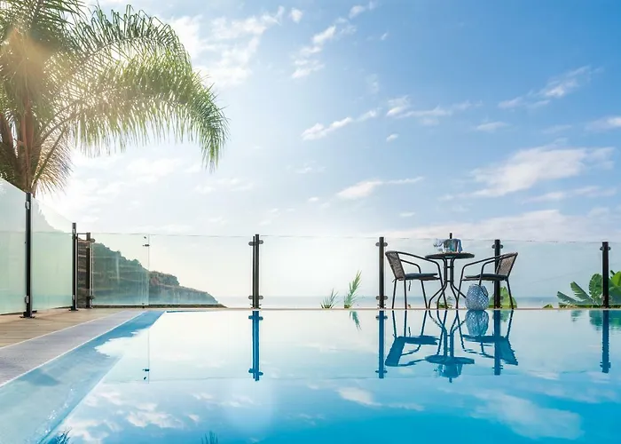 Zeza's House Ferienhaus Calheta (Madeira)